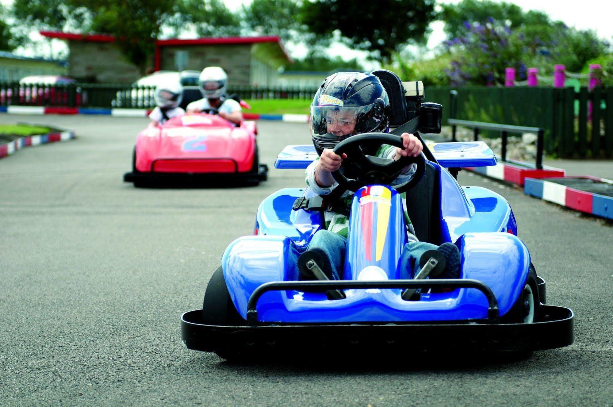 Pontins-Southport Holiday Park מראה חיצוני תמונה